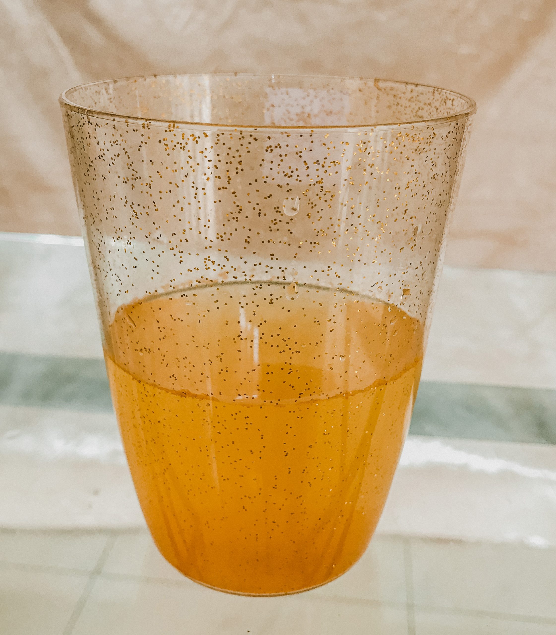 Turmeric, Honey and Ginger Water/Bio with Thysiamore