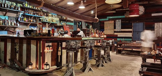 Rum Shed Bar & Grill